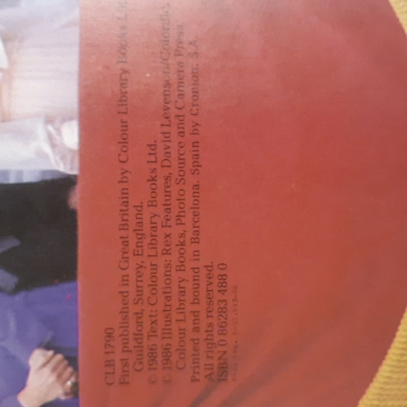 Book - Picture 3 of 8